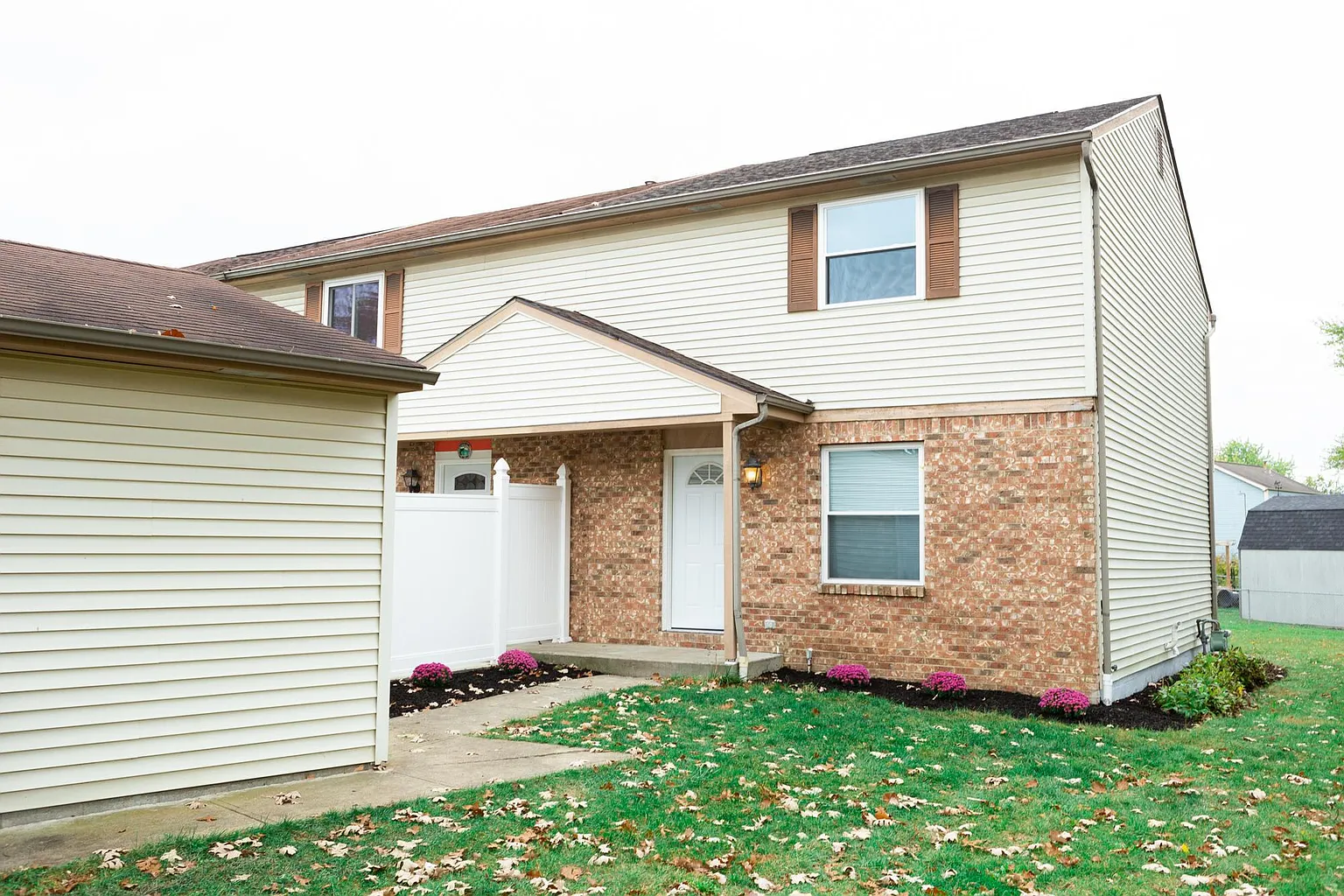 1441 Stonewell Ct photo 1