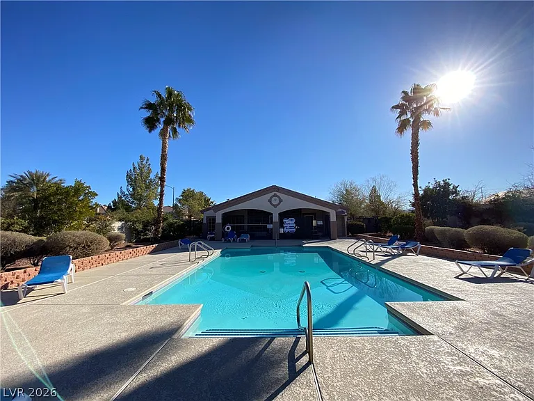10171 Rocky Tree St — Photo 32