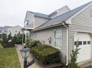 4 George Washington Dr #D, Monroe Township, NJ 08831