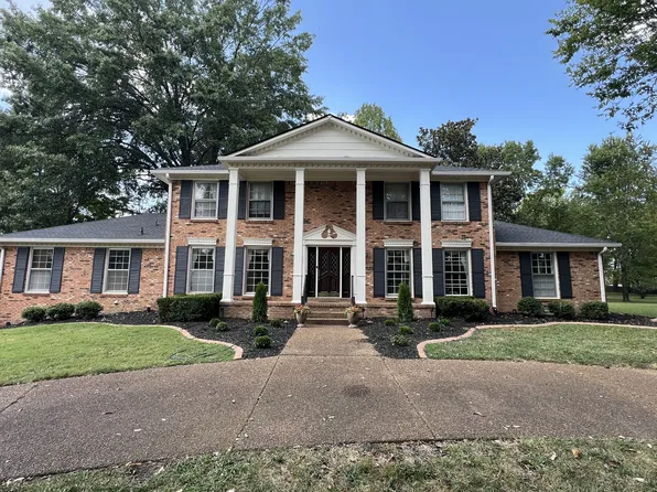1415 Devens Dr, Brentwood, TN 37027