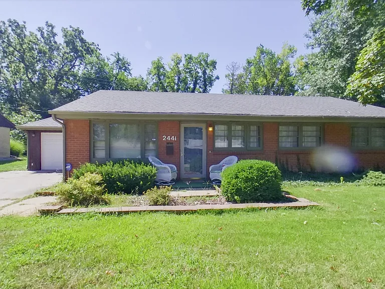 2441 Hobbs Dr — Photo 15