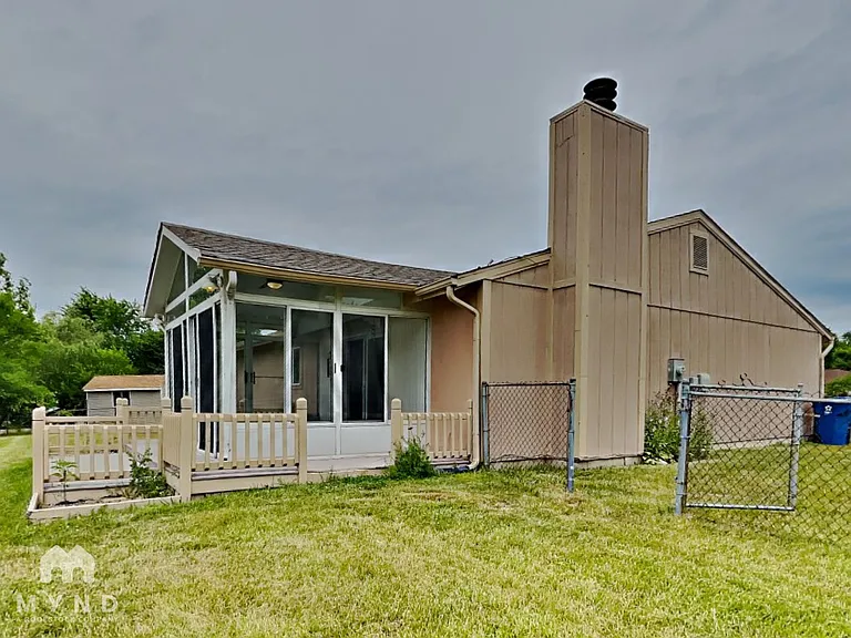 8212 Autumn Mill Ln — Photo 20
