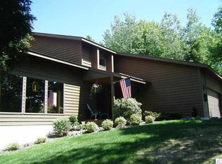 3019 Palisade Dr, Duluth, MN 55811