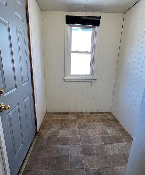 2101 Fitch Ave — Photo 2