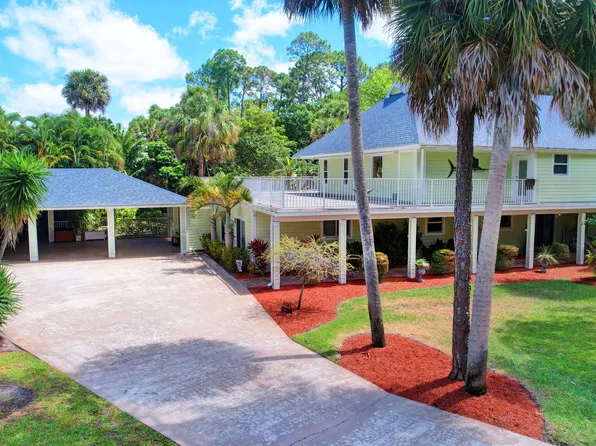8623 Thousand Pines Court, West Palm Beach, FL 33411