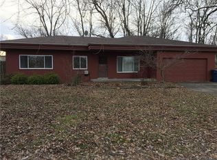 510 Edgewood Dr, Sellersburg, IN 47172