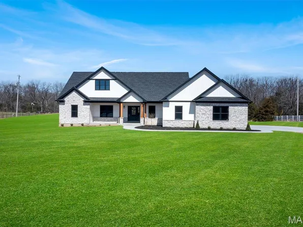 973 Buckner Rd, Wentzville, MO 63385