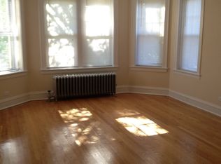2320 W Granville Ave APT 1, Chicago, IL 60659