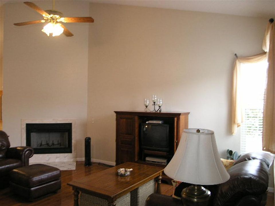 109 N 8th St, Dupo, IL 62239 Zillow