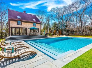 57 Manor Ln N, East Hampton, NY 11937