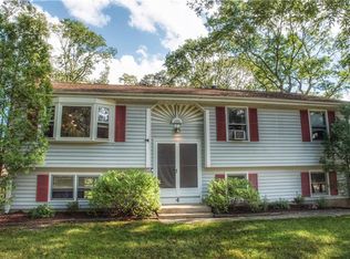 4 Adams Dr, Coventry, RI 02816