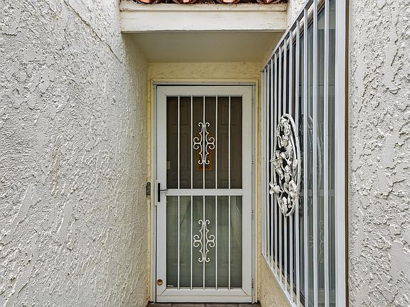 5th image of 590 CAMINO MOJADO --