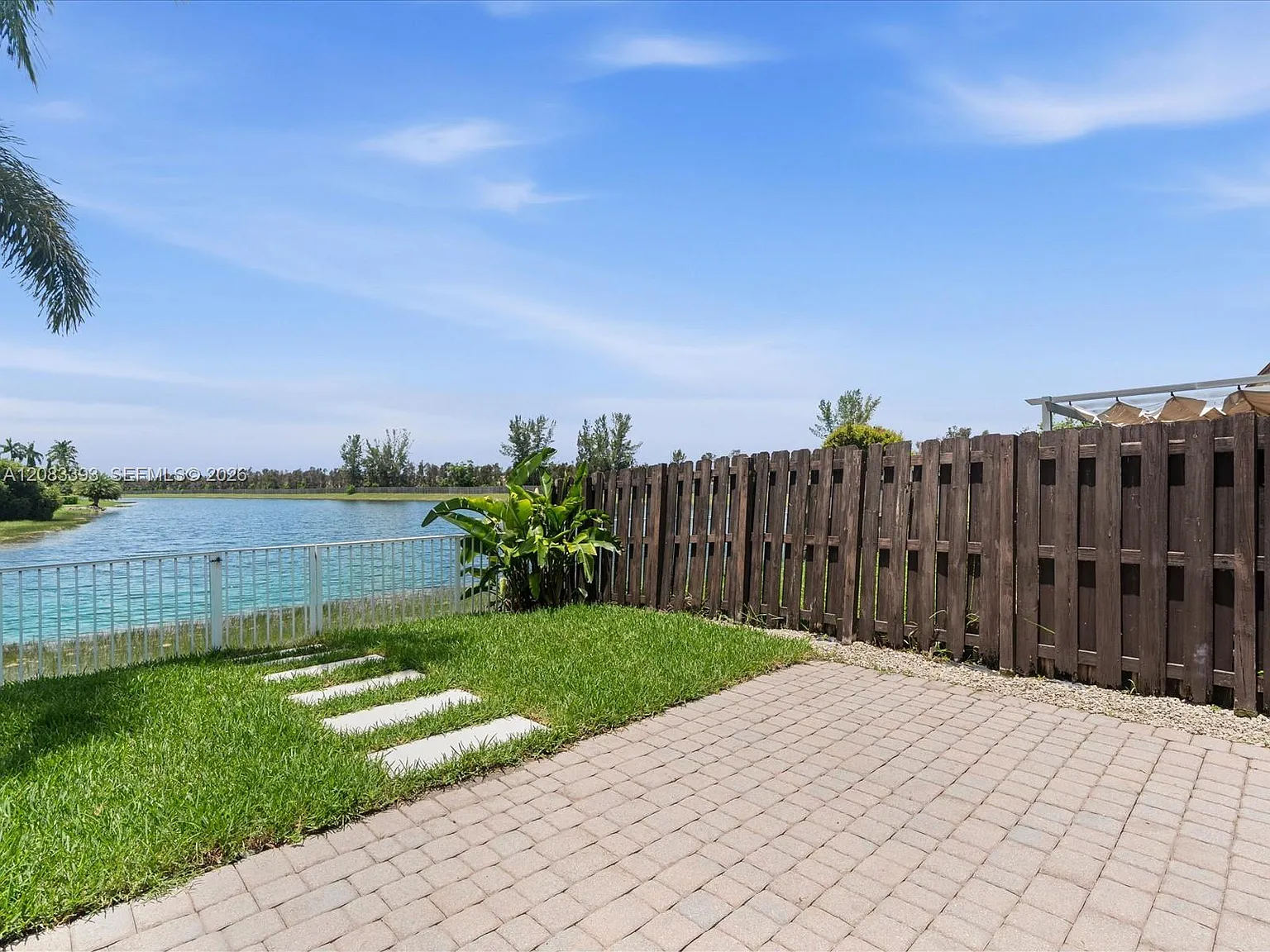 St Moritz Estates — Photo 4