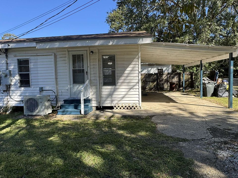 1st image of 4512 Peach St #2