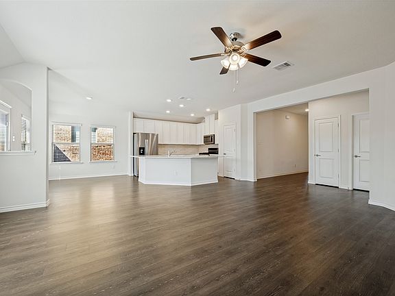 4th image of 10516 Fountain Gate St