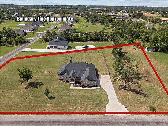 3rd image of 103 Maudy Ln