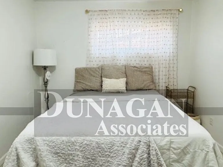 1211 Cedar Dr — Photo 10