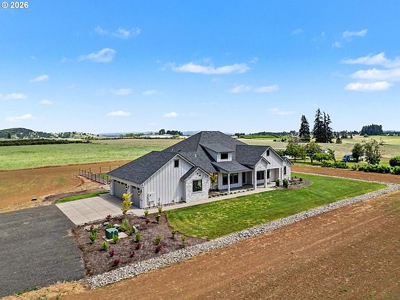 5th image of 2550 Perrydale Rd