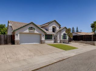 8583 Almond Bluff Ct, Orangevale, CA 95662