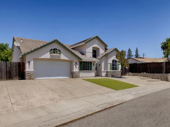 8583 Almond Bluff Ct, Orangevale, CA 95662