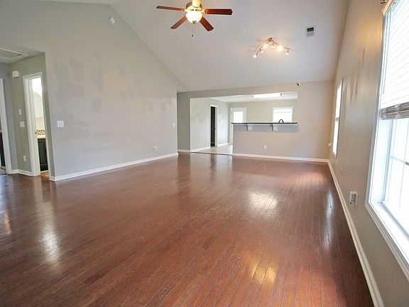 2nd image of 116 Moores Creek Dr
