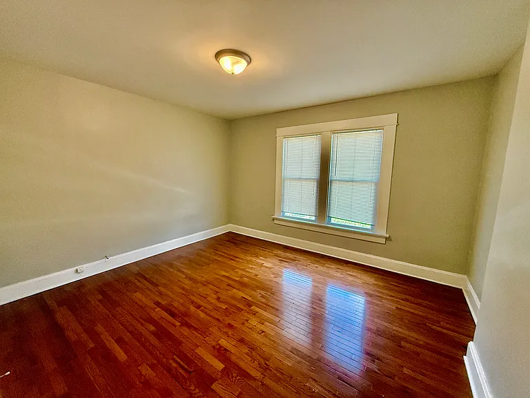 325 Clinton St #325 — Photo 13