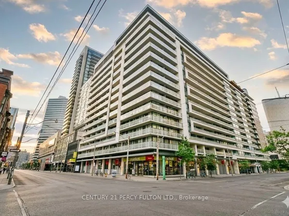 111 Elizabeth St Unit 1501, Toronto, ON M5G 1P7