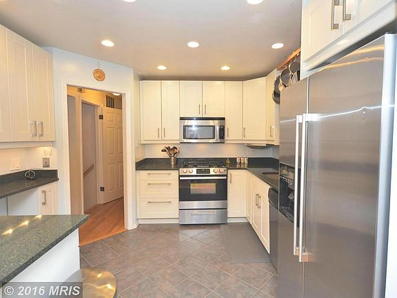 5th image of 5218 Pommeroy Dr