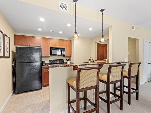 5th image of 955 Registry Blvd #203-1