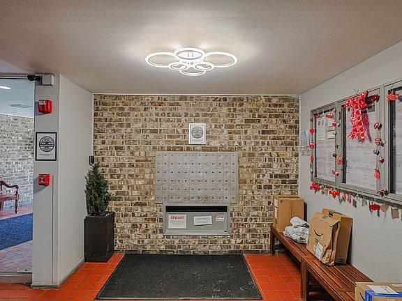 4th image of 2650 Brookwood Way Dr APT 313