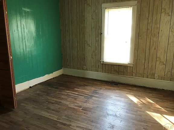 5th image of 708 S 9th St