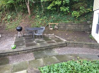 18 Legion Dr #2, Valhalla, NY 10595