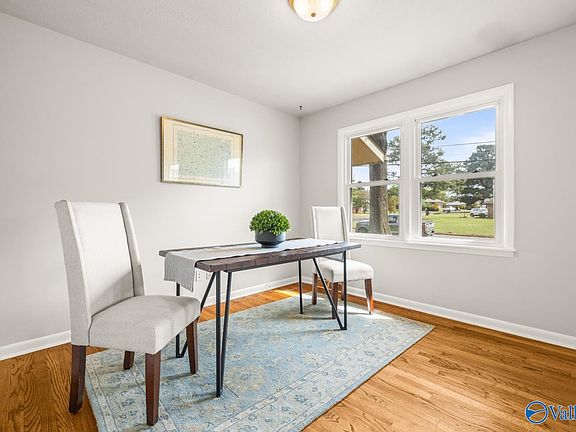 5th image of 2100 Southpark Blvd SW