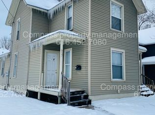 937 Alpine Ave NW #1, Grand Rapids, MI 49504