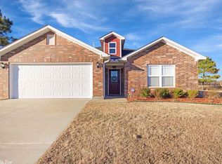 5 Clover Ridge Dr, Vilonia, AR 72173