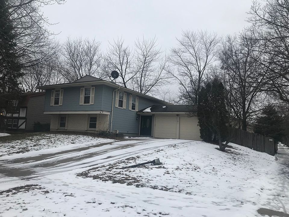 1st image of 101 Oakwood Dr