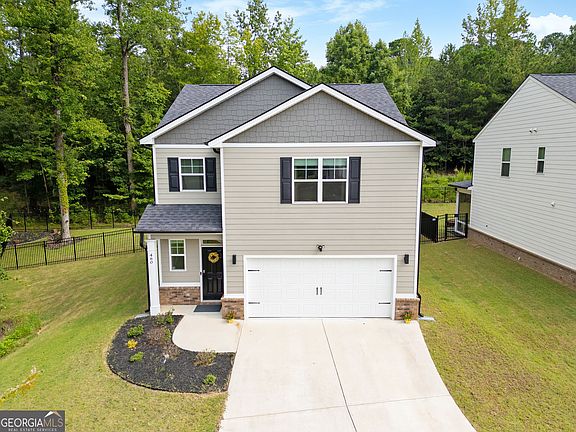 3rd image of 480 Shasta Ct