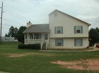 6 Leisure Ct, Carrollton, GA 30116