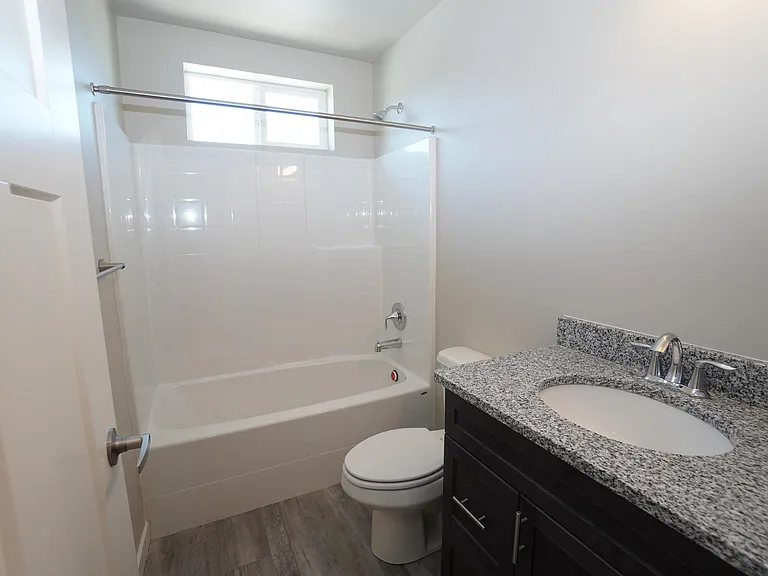 435 2nd Ave N #3 — Photo 28
