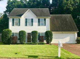 34 Anglewood Dr, Jackson, TN 38305