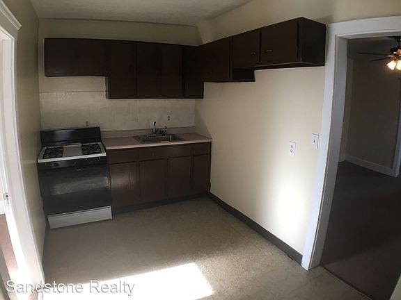 4th image of 4629 Storer Ave #4629