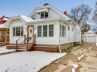 1530 S 54th St, West Milwaukee, WI 53214
