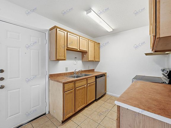 5th image of 8133 Julie Ave