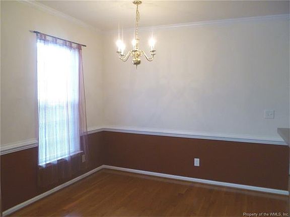 3rd image of 4448 Eaglebrook Dr