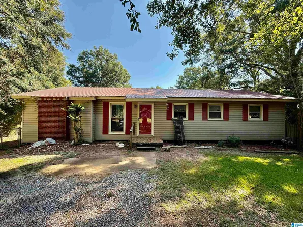 151 Park Cir, Childersburg, AL 35044