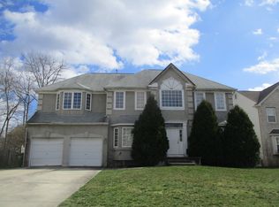 114 Azalea Ln, Egg Harbor Township, NJ 08234