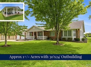 907 Bethel Mine Rd, Caseyville, IL 62232