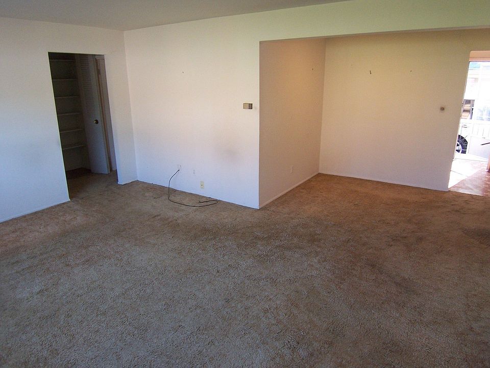 2nd image of 2-82 Virginia Dr