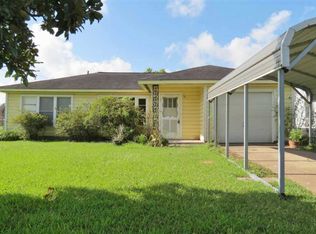 1501 Chapman St, Orange, TX 77630