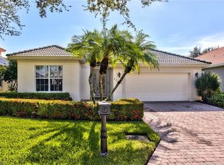 23647 Via Carino Ln, Bonita Springs, FL 34135